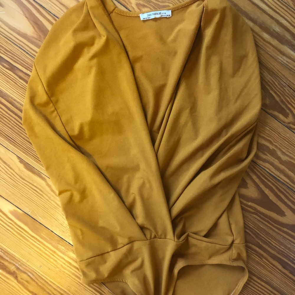 ZARA Gold Yellow Bodysuit Cropped Sleeves Size S